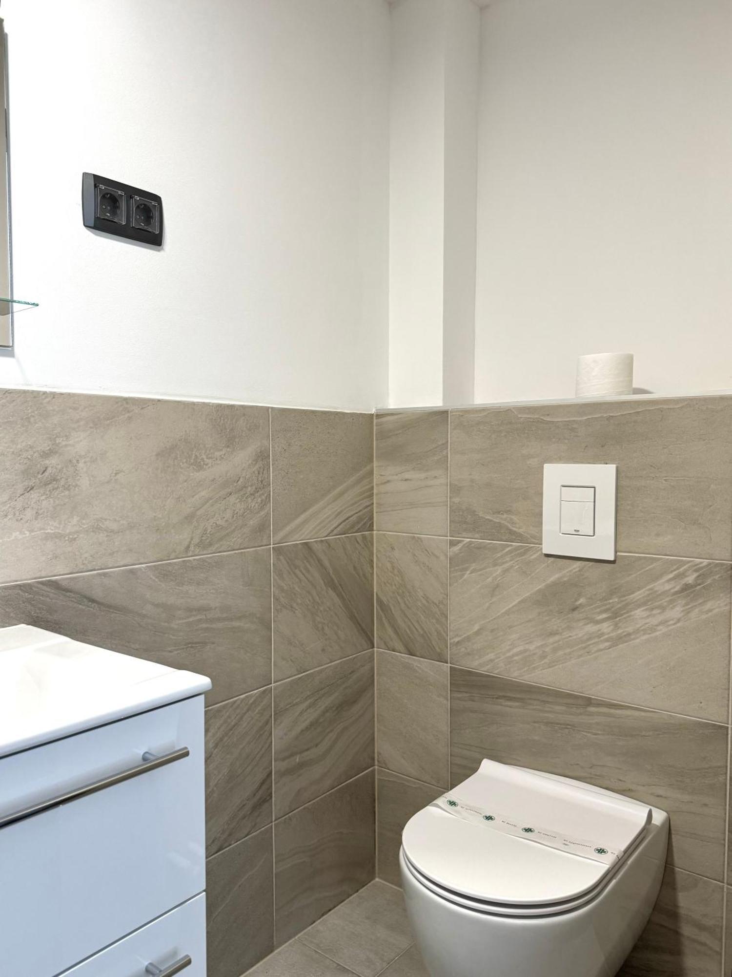 מריבור L&L Rooms מראה חיצוני תמונה