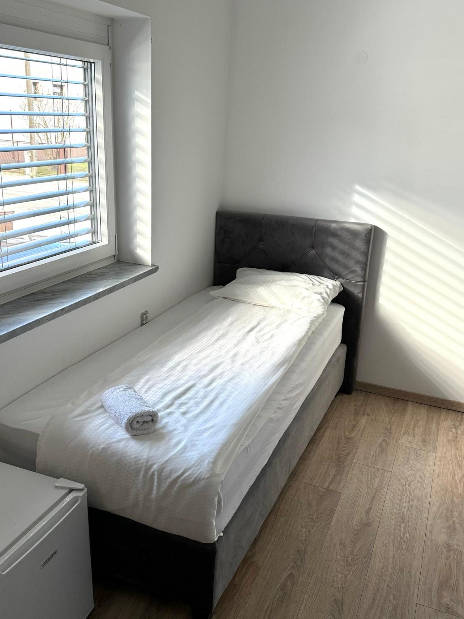 מריבור L&L Rooms מראה חיצוני תמונה
